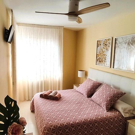 Good Atmosphere Apartment Вендрель Экстерьер фото