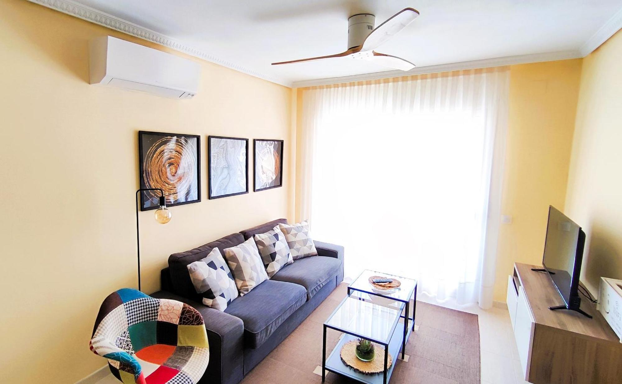 Good Atmosphere Apartment Вендрель Экстерьер фото